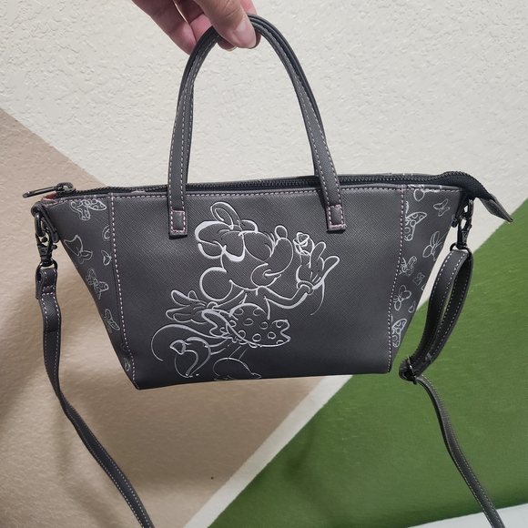 Disney Parks Minnie Mouse Purse can be crossbody or handbag. - Picture 1 of 10
